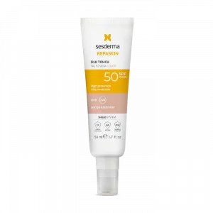 Alta protección 50 para tacto seda color water resistant y UVA de sesderma repaskin