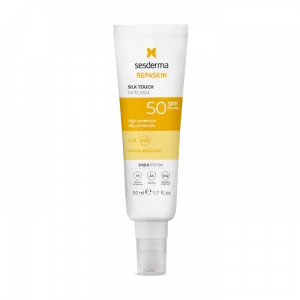 Alta protección 50 para tacto seda de sesderma repaskin