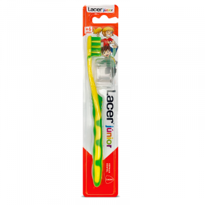 Cepillo de dientes Lacer y pasta dental